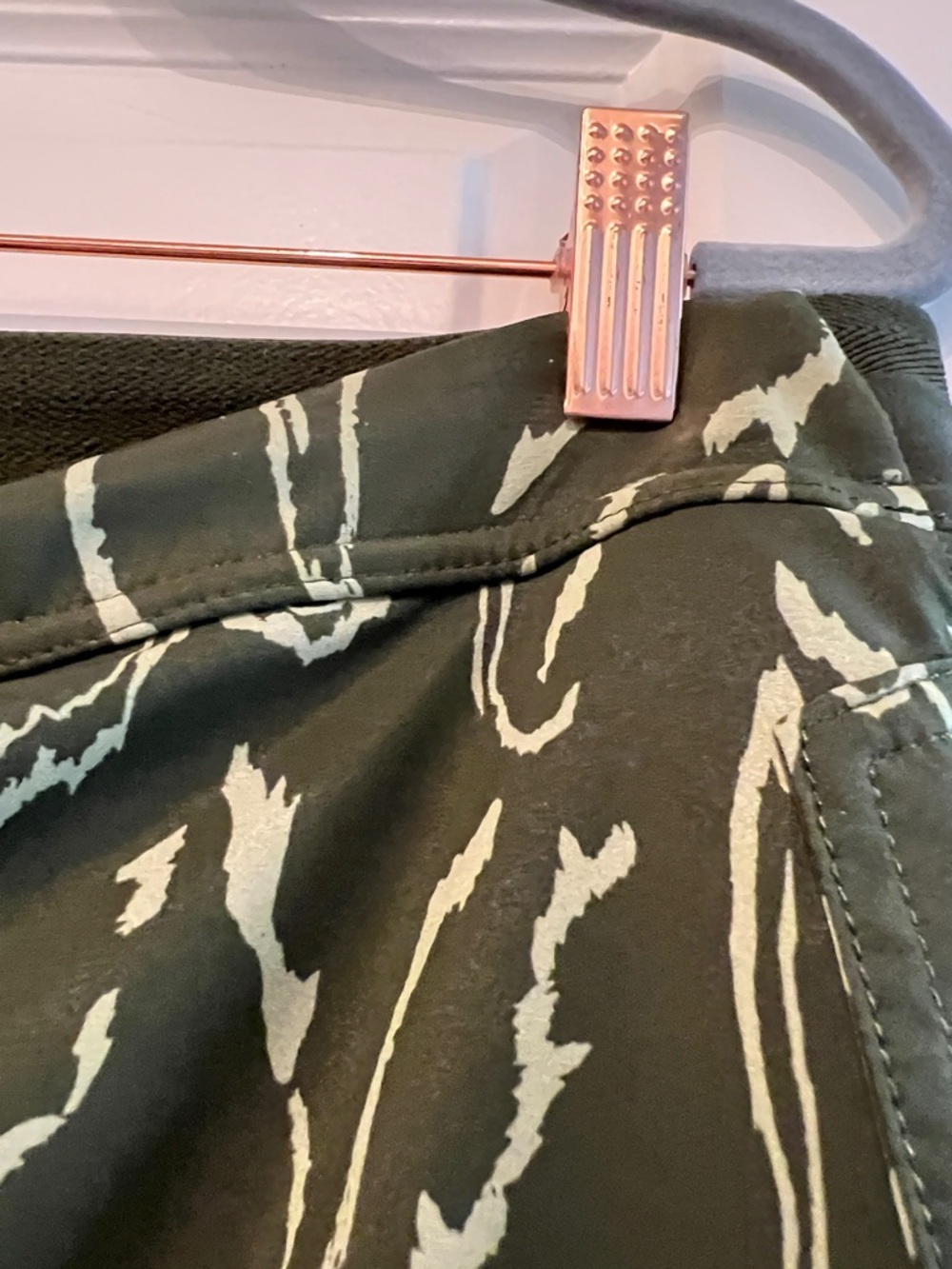 Athleta Dark Green A-Line Skirt with Mint Abstract Print - Picture 4 of 10
